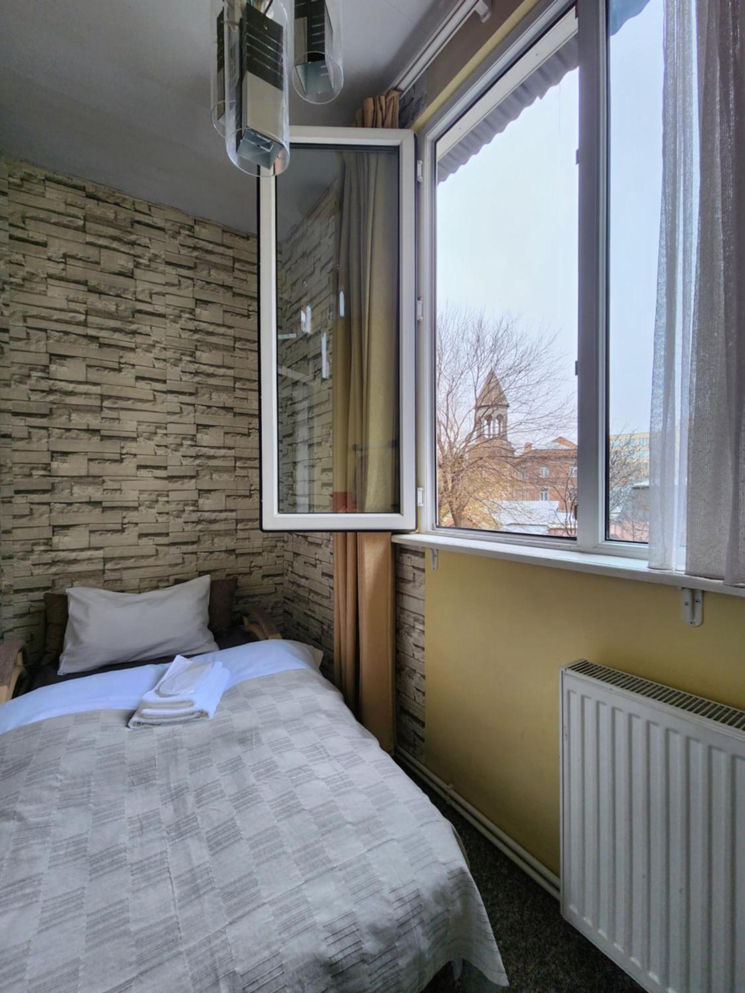 Riverside Baratashvili Apartment Tbilisi Buitenkant foto