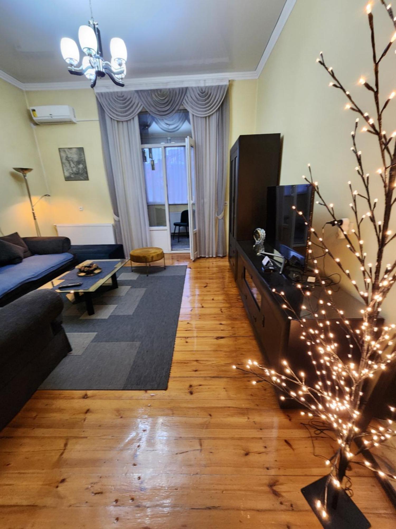 Riverside Baratashvili Apartment Tbilisi Buitenkant foto